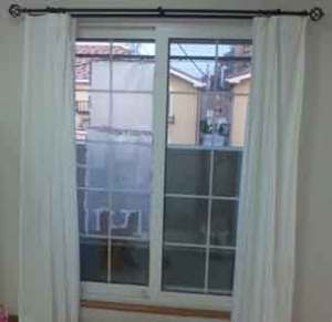 格子付複層ペアガラス割れ