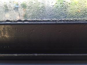 習志野市のガラスの結露