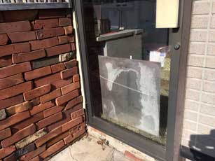 千葉市花見川区で店舗のガラス修理・交換