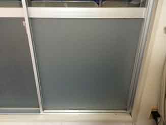 前原団地すりガラス修理後