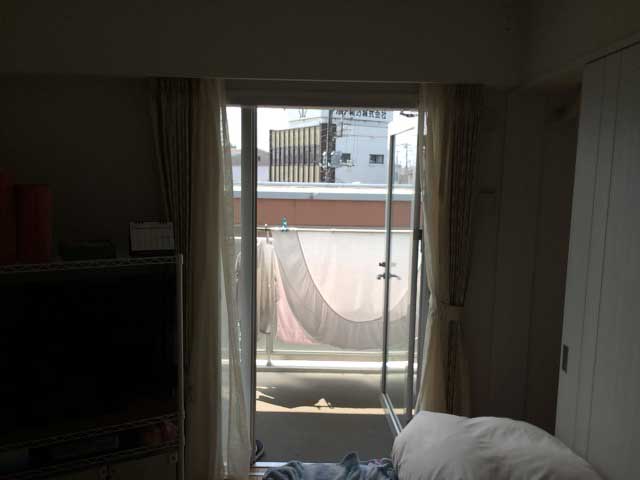 市川南のテラスドアガラス修理・交換前