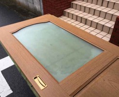 室内ドアガラス修理交換後