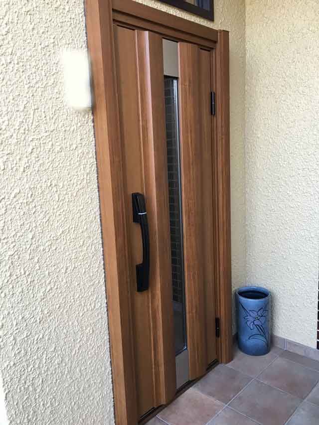 玄関ドア交換後