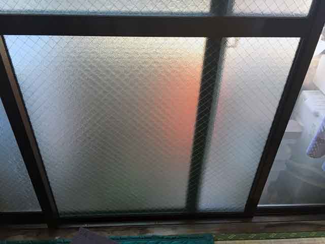 柴又で網入りガラス修理後