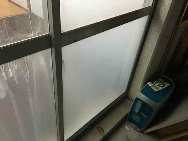 習志野市泉町で公務員住宅のガラス修理・交換