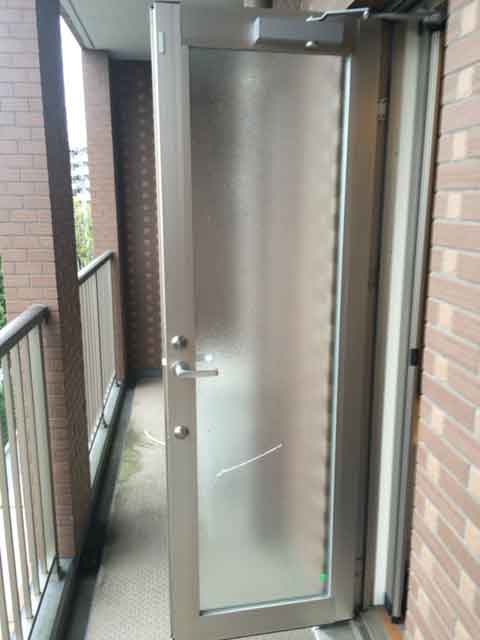 複層ペアガラス修理前