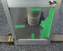 高浜団地ガラス修理前