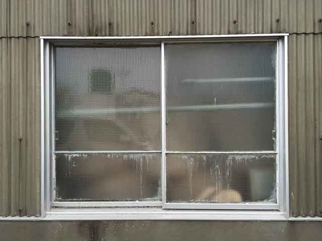 ガラスパテ施工後