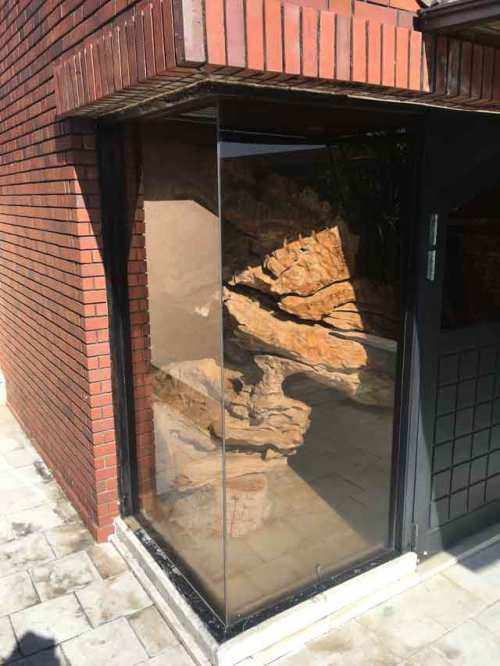 ブロンズガラス修理前