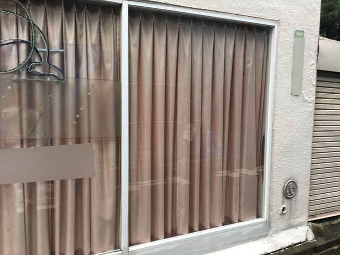 店舗大板ガラス修理後
