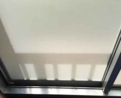 修理後のすりガラス