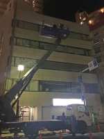 ビル5Fの巨大ガラス修理・交換