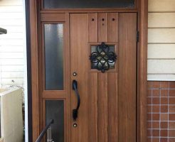 玄関リフォーム後