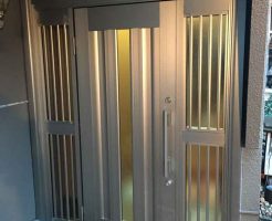 両袖玄関ドア交換後