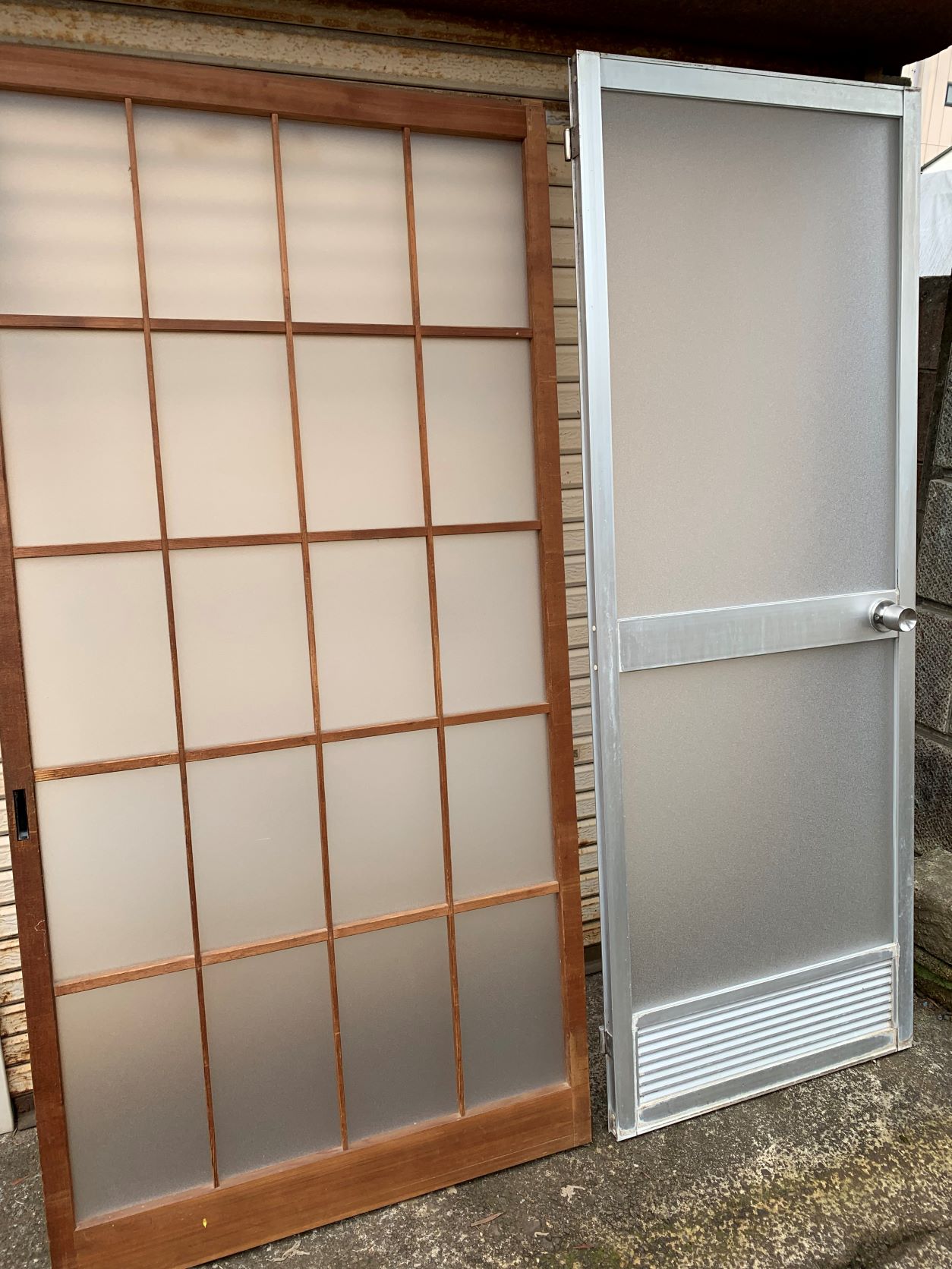 アクリル板へ仕様変更後